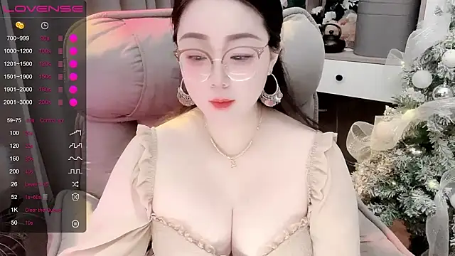 Monica-666888- online show from 11/18/25, 08:12