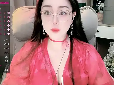 Snapshot of Monica-666888- chatting on 10/27/25, 05:47 Monica-666888- online show from 10/27/25, 05:47