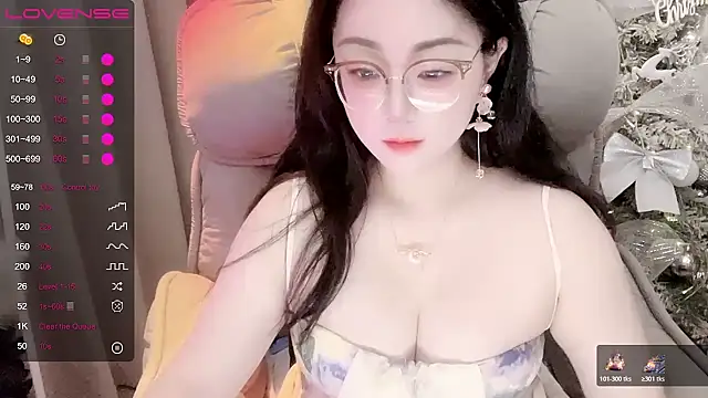 Snapshot of Monica-666888- chatting on 06/06/26, 04:45 Monica-666888- online show from 06/06/26, 04:45