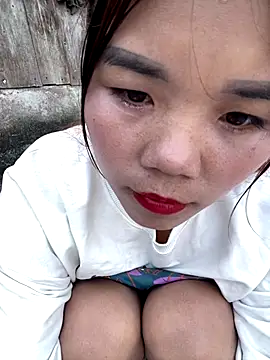 nachi-baby online show from 12/01/25, 08:15