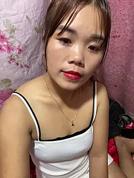 nachi-baby online show from 11/11/25, 10:21