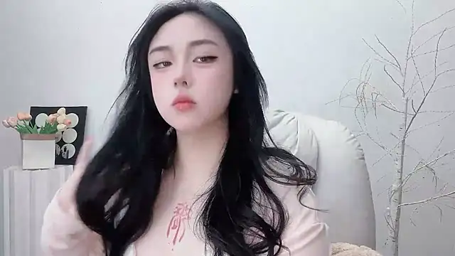 Love-hanzaizai718 online show from 12/22/25, 03:45