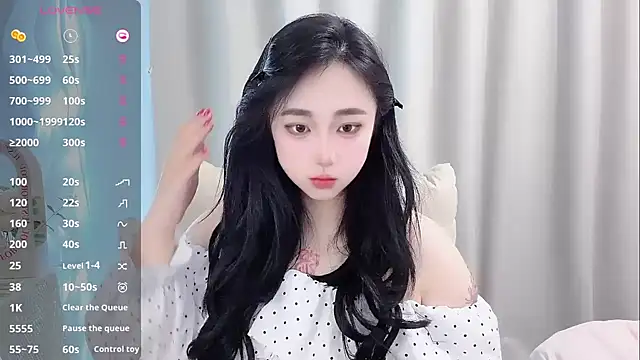 Love-hanzaizai718 online show from 04/14/26, 01:27