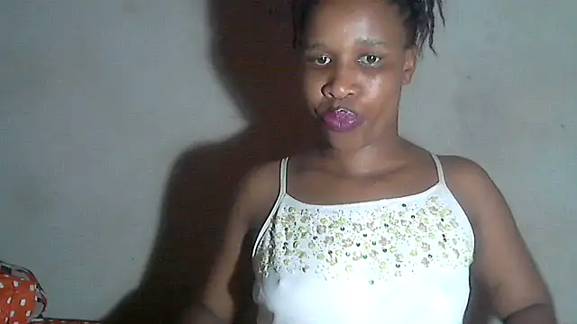 AdorableAfricanStar69 online show from 12/02/25, 01:46