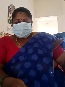 sreemamitha9 online show from 04/08/26, 10:28