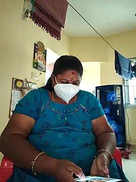 sreemamitha9 online show from 05/15/26, 08:34