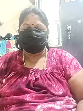 sreemamitha9 online show from 02/17/26, 11:35