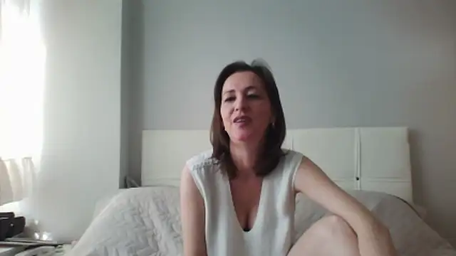 ArianaStarr online show from 04/08/26, 06:59