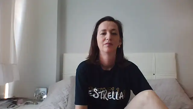Snapshot of ArianaStarr chatting on 06/15/26, 06:46 ArianaStarr online show from 06/15/26, 06:46