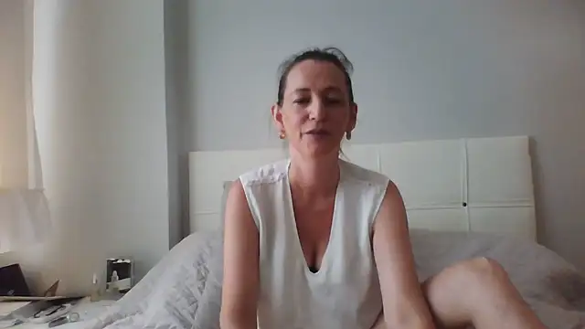 Snapshot of ArianaStarr chatting on 06/30/26, 08:47 ArianaStarr online show from 06/30/26, 08:47
