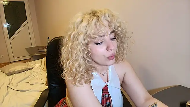 khalee sy online show from 11/10/25, 04:56