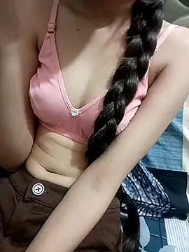 Amisha Lovely online show from 12/18/25, 06:07