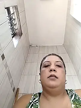 Snapshot of IndianLara chatting on 11/04/25, 08:29 IndianLara online show from 11/04/25, 08:29