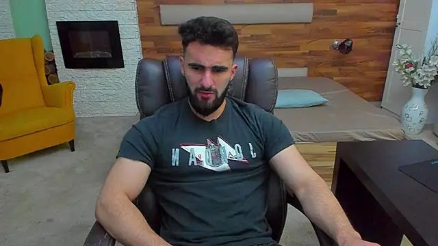 Snapshot of MicahLane chatting on 02/16/26, 05:50 MicahLane online show from 02/16/26, 05:50