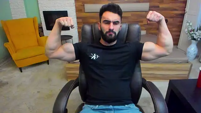 Snapshot of MicahLane chatting on 11/20/25, 05:19 MicahLane online show from 11/20/25, 05:19