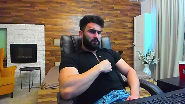 Snapshot of MicahLane chatting on 12/02/25, 05:53 MicahLane online show from 12/02/25, 05:53