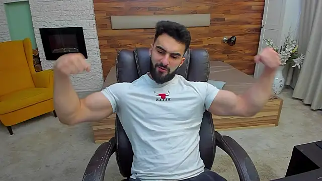 Snapshot of MicahLane chatting on 02/06/26, 05:47 MicahLane online show from 02/06/26, 05:47