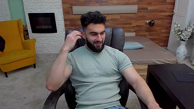 Snapshot of MicahLane chatting on 02/17/26, 05:27 MicahLane online show from 02/17/26, 05:27