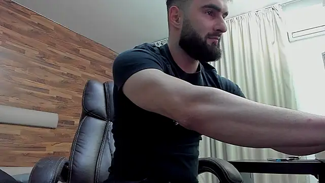 Snapshot of MicahLane chatting on 01/17/26, 05:33 MicahLane online show from 01/17/26, 05:33