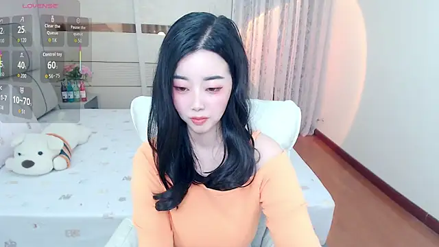 Xiaodie-baby online show from 11/15/25, 03:32