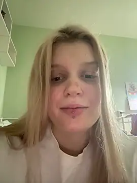 SilentAny online show from 04/08/26, 03:57