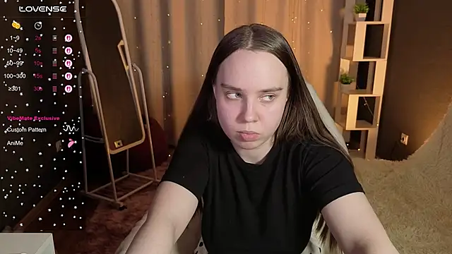 LunaDreeam online show from 11/04/25, 03:38