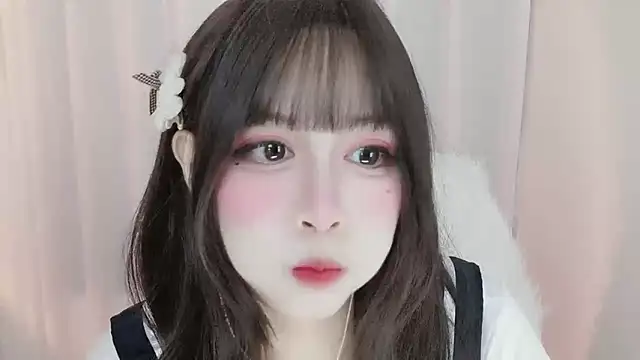 Snapshot of -zhuzhu-999- chatting on 06/18/26, 08:25 -zhuzhu-999- online show from 06/18/26, 08:25