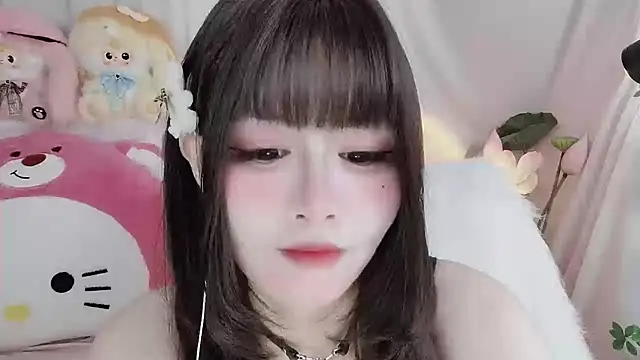 -zhuzhu-999- online show from 04/15/26, 07:18