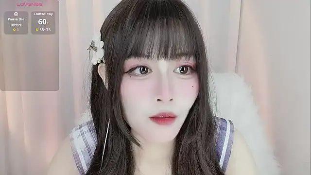 Snapshot of -zhuzhu-999- chatting on 06/01/26, 07:35 -zhuzhu-999- online show from 06/01/26, 07:35