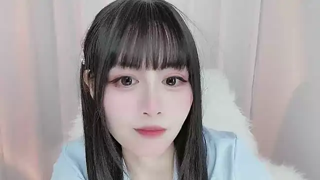 Snapshot of -zhuzhu-999- chatting on 06/08/26, 01:39 -zhuzhu-999- online show from 06/08/26, 01:39
