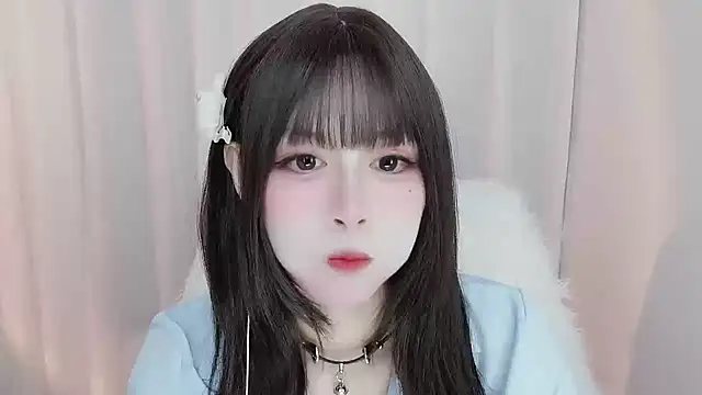 Snapshot of -zhuzhu-999- chatting on 07/12/26, 04:30 -zhuzhu-999- online show from 07/12/26, 04:30