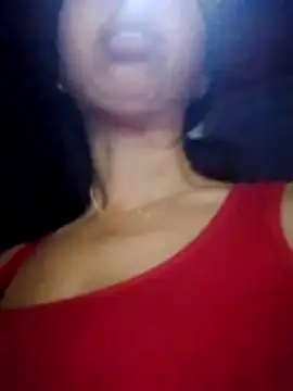 TRIEUTRIEU20 online show from 04/13/26, 09:19