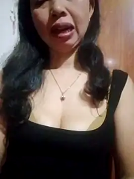 TRIEUTRIEU20 online show from 05/04/26, 02:48