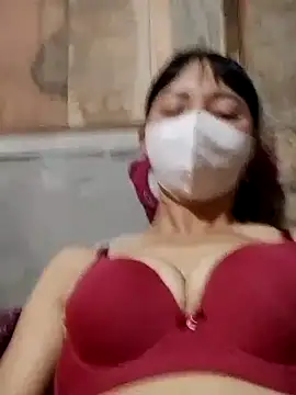 Snapshot of TRIEUTRIEU20 chatting on 11/10/25, 08:30 TRIEUTRIEU20 online show from 11/10/25, 08:30