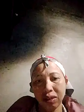 Snapshot of TRIEUTRIEU20 chatting on 10/25/25, 12:17 TRIEUTRIEU20 online show from 10/25/25, 12:17