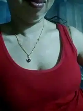 TRIEUTRIEU20 online show from 04/08/26, 02:18