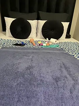 Nicole bash online show from 04/03/26, 07:59