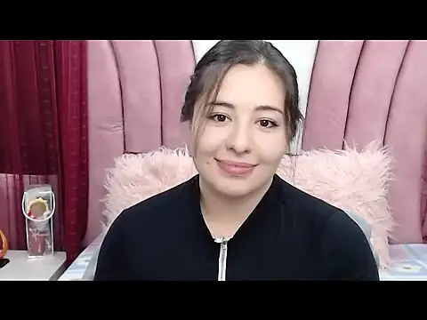 Snapshot of SantaRameriz chatting on 06/16/26, 05:24 SantaRameriz online show from 06/16/26, 05:24