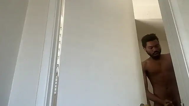 Snapshot of goonwatchin chatting on 10/27/25, 07:48 goonwatchin online show from 10/27/25, 07:48