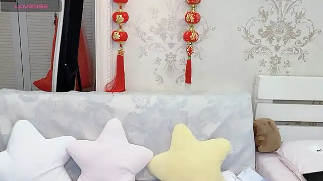 anna-888- online show from 02/17/26, 02:47