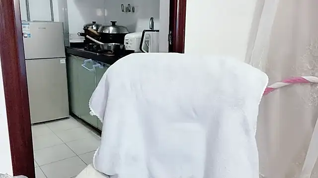 anna-888- online show from 11/04/25, 03:05