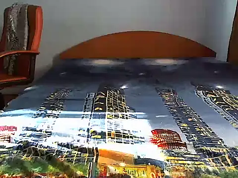 andreea713 online show from 10/31/25, 12:02