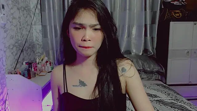 Snapshot of _Lachica_ chatting on 05/14/26, 04:59 Lachica online show from 05/14/26, 04:59