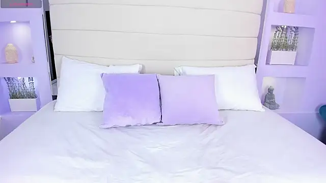 AmyColman  online show from 02/04/26, 12:00