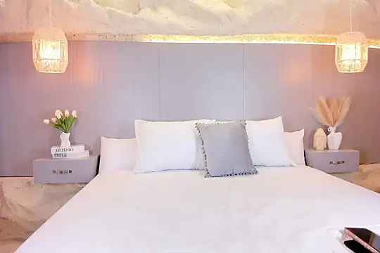 AmyColman  online show from 04/04/26, 11:50