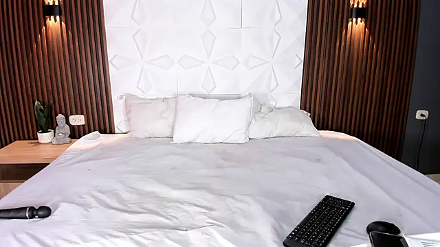 Snapshot of AmyColman_ chatting on 06/06/26, 12:21 AmyColman online show from 06/06/26, 12:21