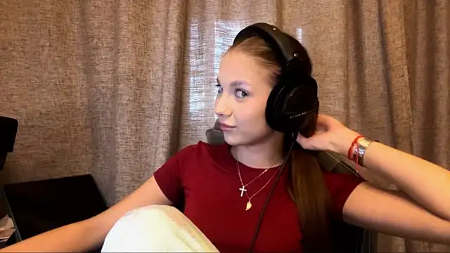 Softixq online show from 10/29/25, 01:10