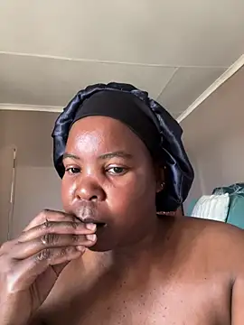 SweetCandy84 online show from 11/01/25, 02:11