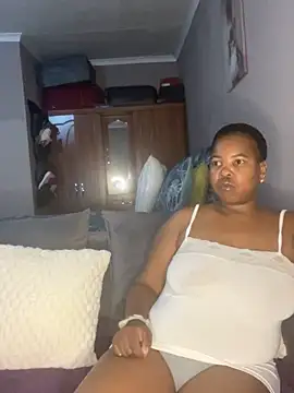 SweetCandy84 online show from 11/09/25, 05:50