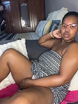 SweetCandy84 online show from 11/20/25, 08:59